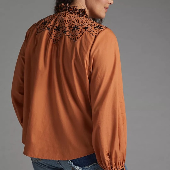 NWT Anthropologie Scalloped Embroidered Blouse 20w - Picture 4 of 4